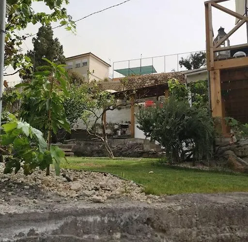 Souterrain Fuer Max 2 P., Bad, Aussenkueche, Garten *