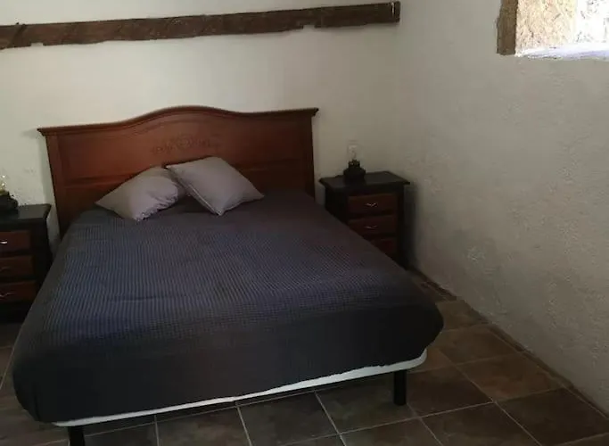 Appartement Souterrain Fuer Max 2 P., Bad, Aussenkueche, Garten Güimar